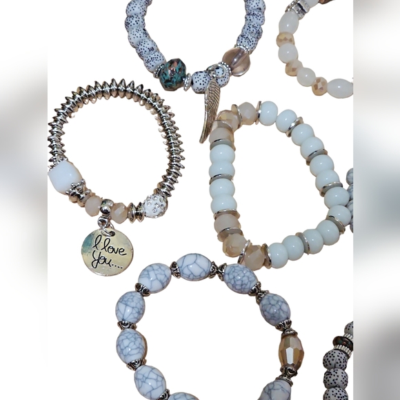 Stackable bracelets New - Picture 2 of 5